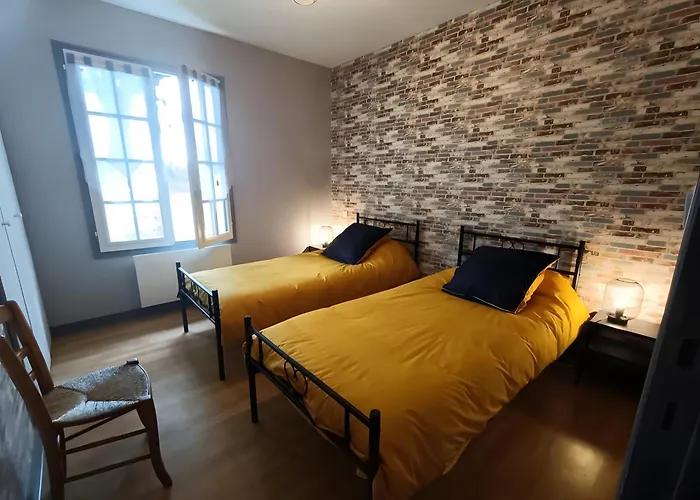 De Lonzanges Дом отдыха Lanobre